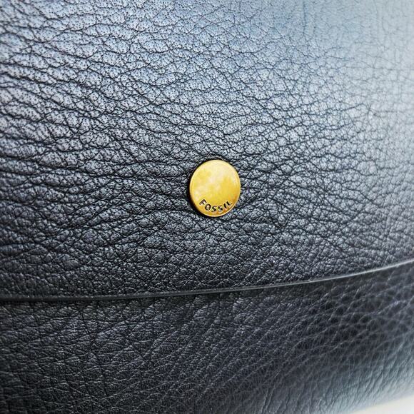 Fossil Black Pebbled Leather Flap Wristlet Wallet Minimalist Leather Staple NEW - Picture 6 of 12